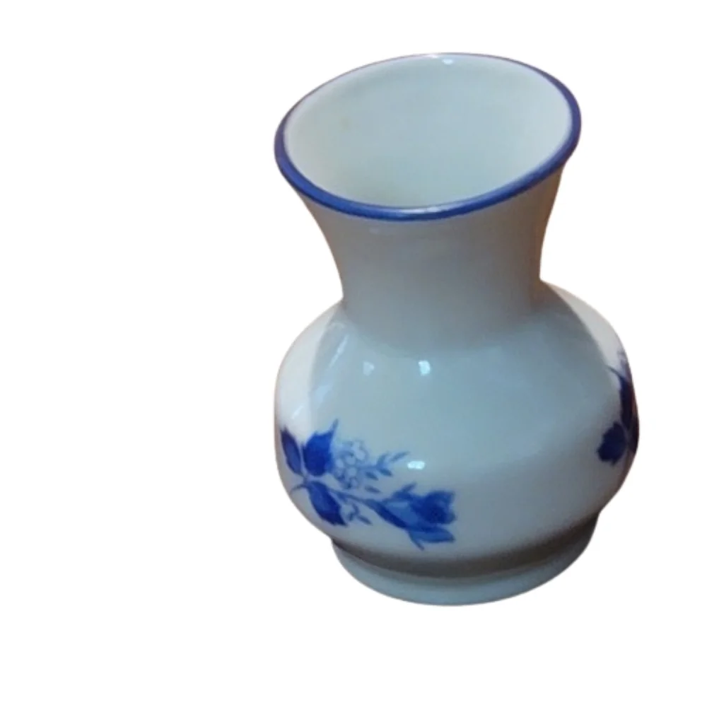 Porcelana schmidt brazil By Leart Bud Vase white blue small